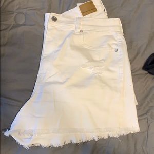 American Eagle Mom Short
